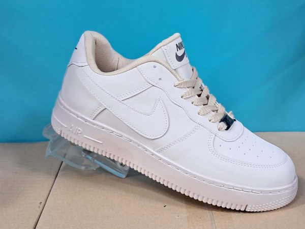 مردانه نایک ایر